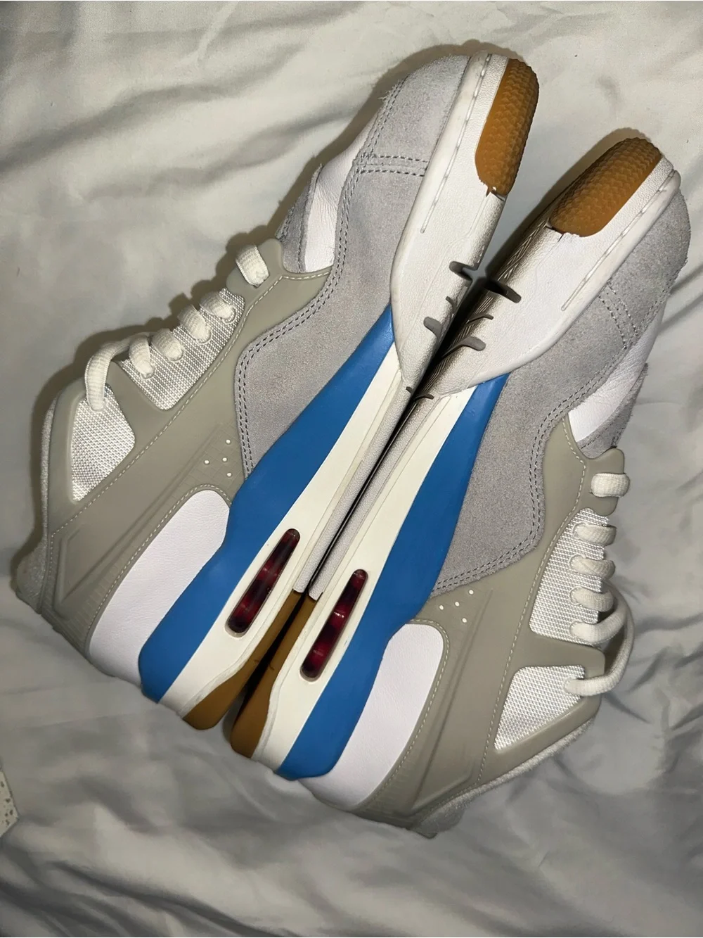 Jordan Low-Top Sneakers in White, Light Blue & Gray